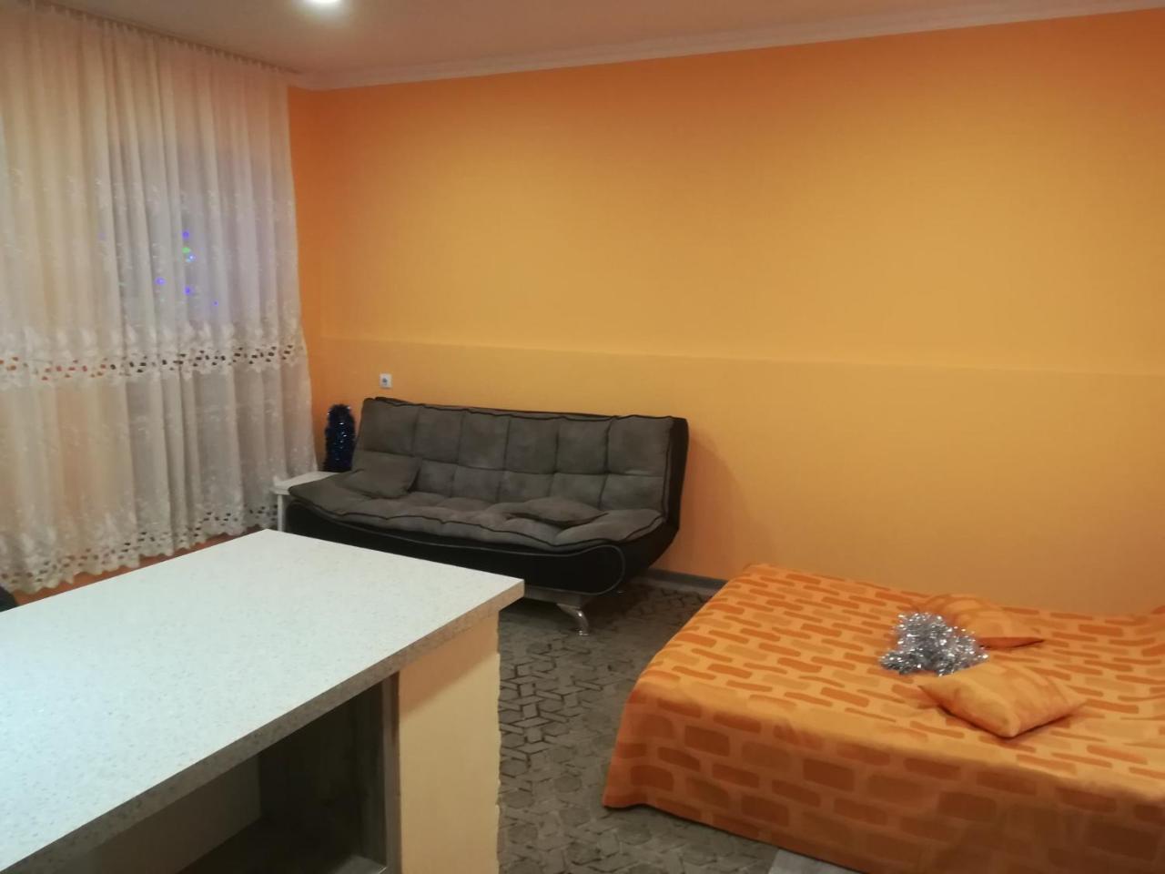 12 Maksim Gorki Street Daire Tiflis Dış mekan fotoğraf